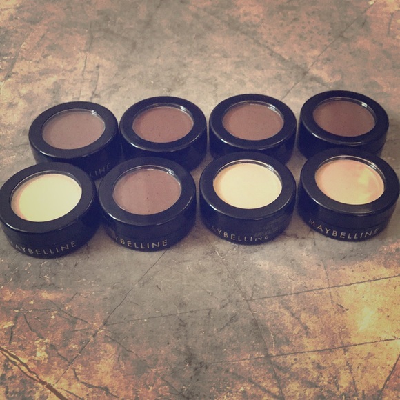 Maybelline eyeshadows - Picture 1 of 1
